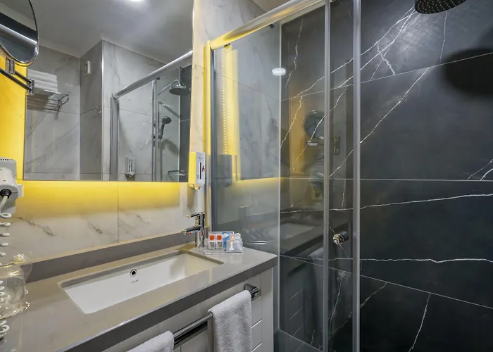 Hotel Iz Flower Side