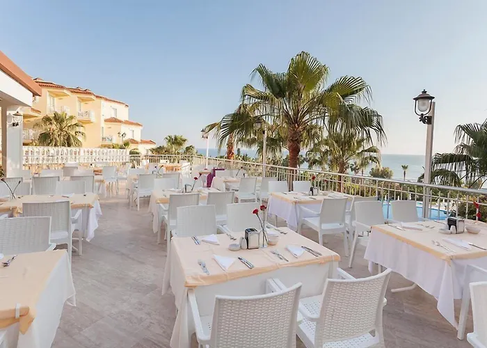 Iz Flower Hotel Side