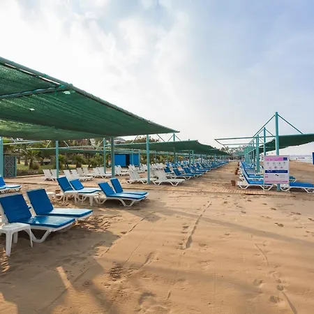 Iz Flower Beach 4* Side