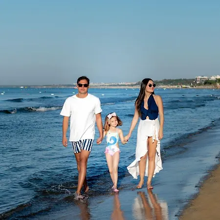 Iz Flower Beach 4*