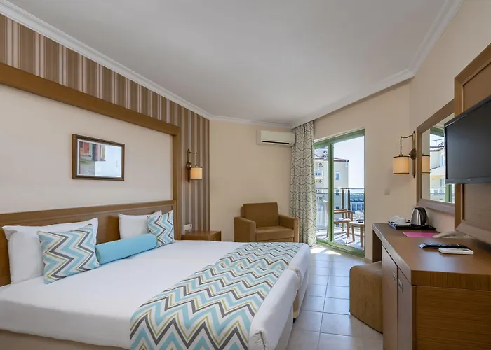 Iz Flower Hotell Side