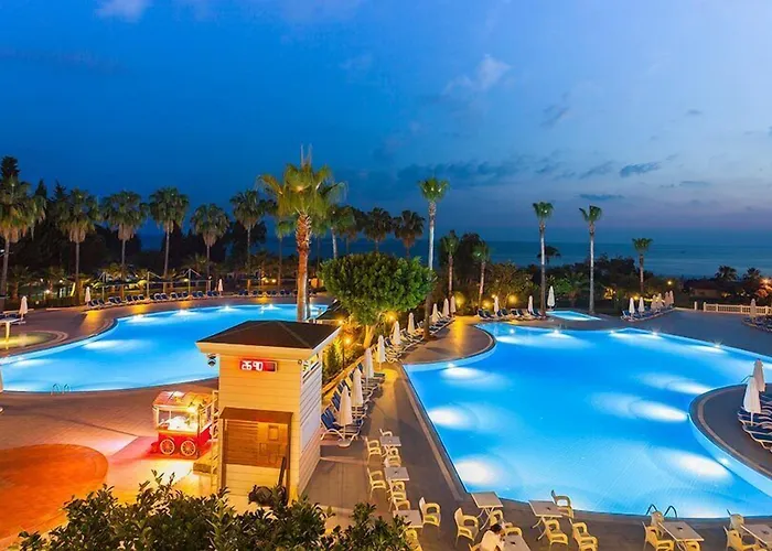 Ξενοδοχείο Iz Flower 4*